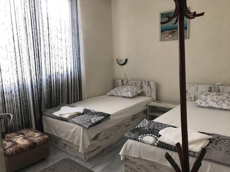 Katerina Hotel Черноморец Екстериор снимка