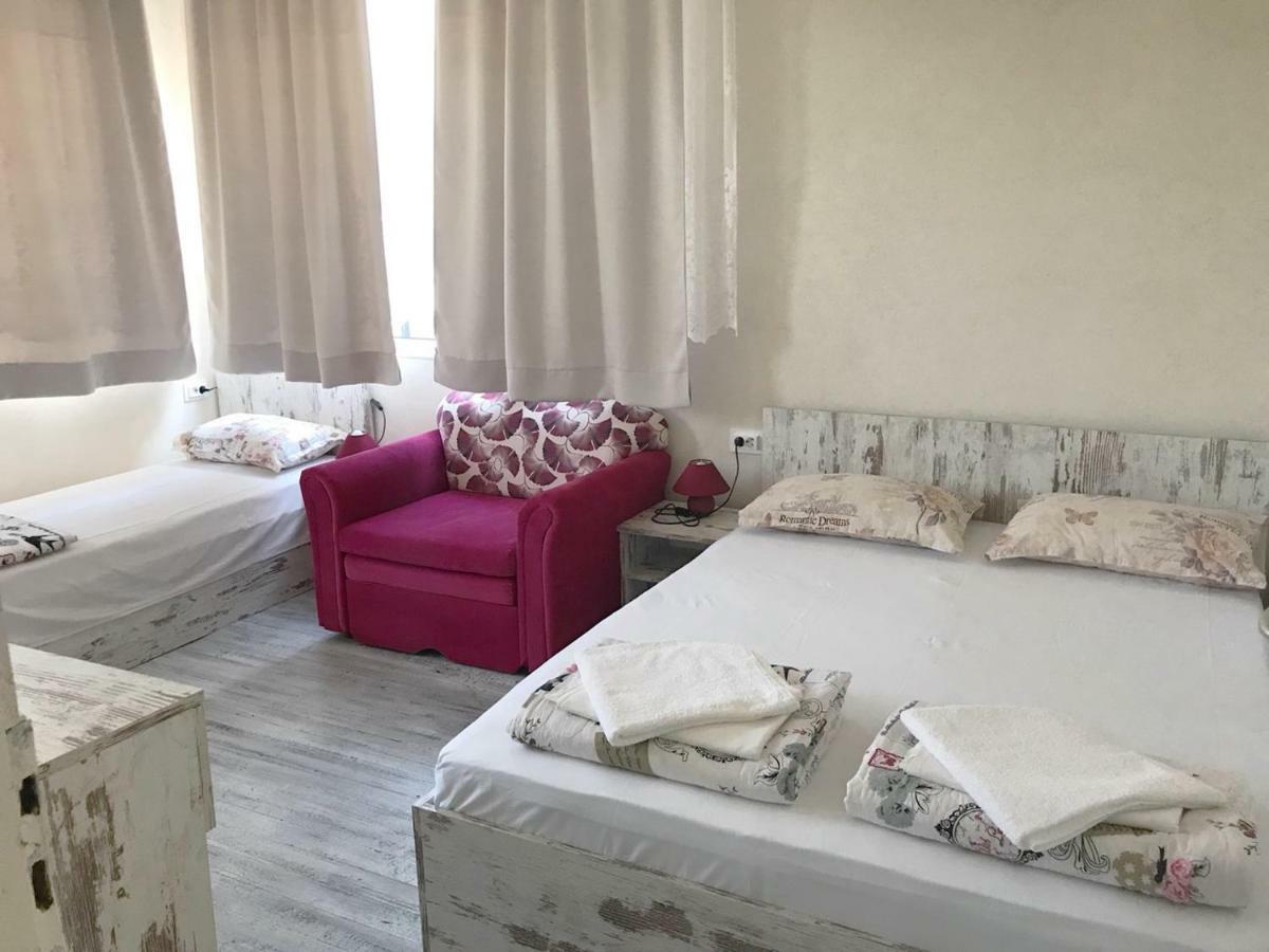 Katerina Hotel Черноморец Екстериор снимка